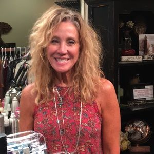 Meet your Posher, Cindy